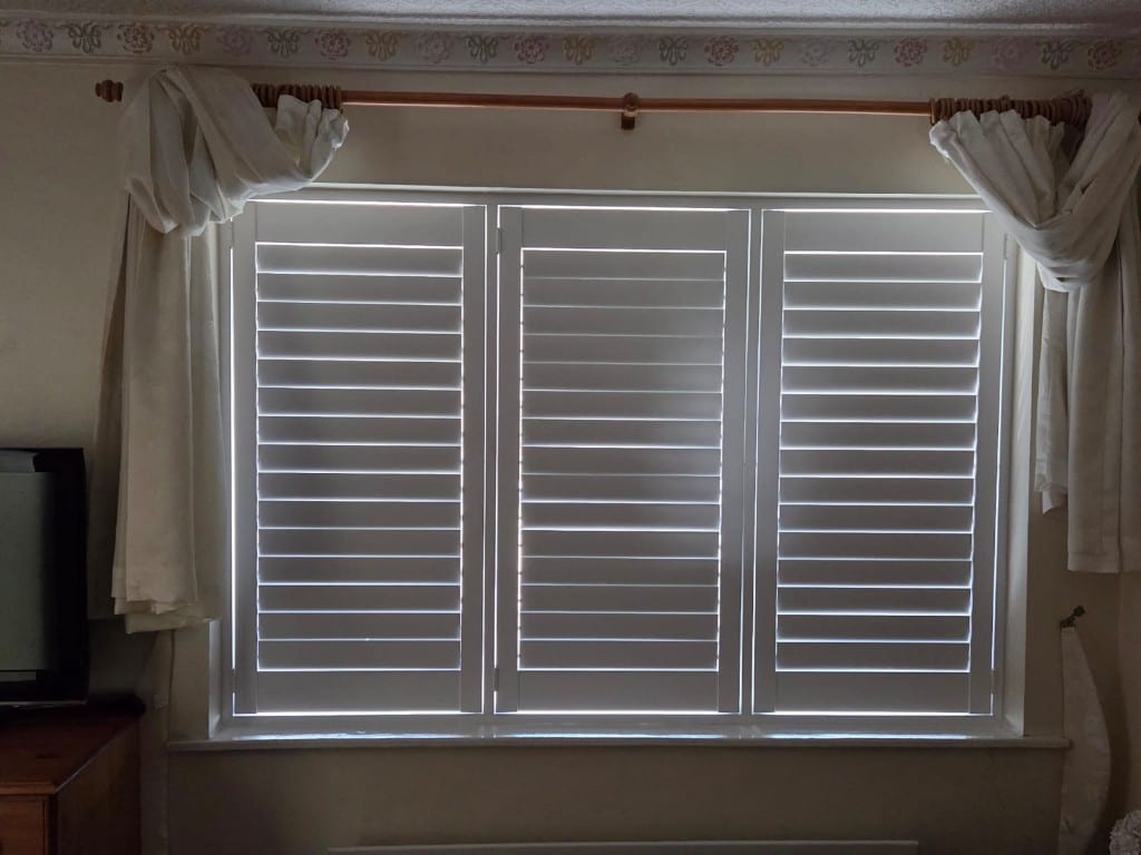 Full Height Pure White Engineered Wood Shutters with 76mm Louvres - Bedroom Window