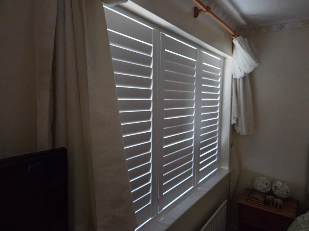 Full Height Pure White Engineered Wood Shutters with 76mm Louvres - Bedroom Window